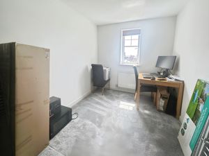 Photo 6- click for photo gallery